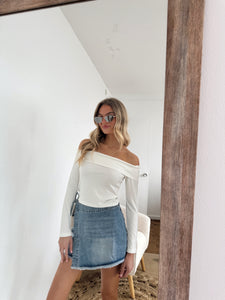 Courtney Off-Shoulder Overfold Top